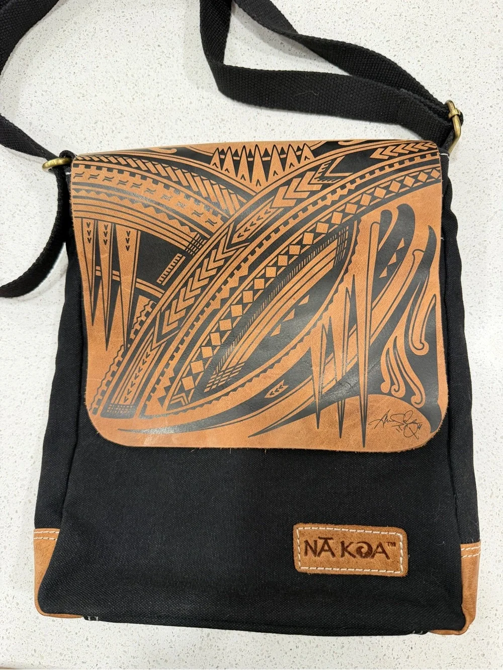 NĀ KOA Halihalo Messenger Crossbody Bag Polynesian Tattoo Art Moli